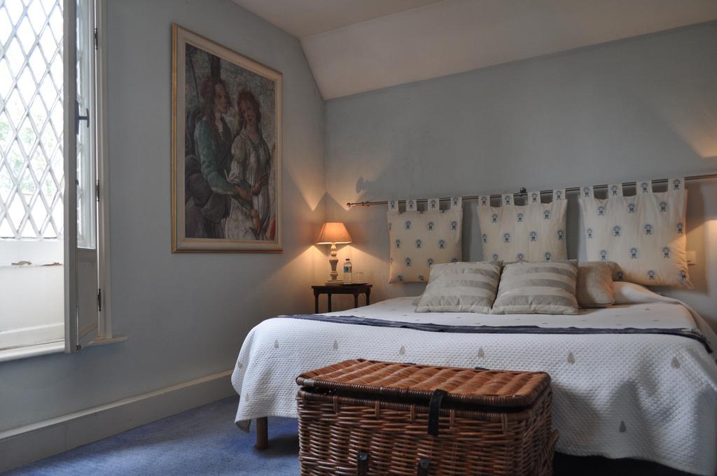 Le Chateau Des Ormes Bed and Breakfast Lambersart Δωμάτιο φωτογραφία